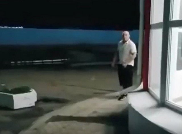 А батя все еще может