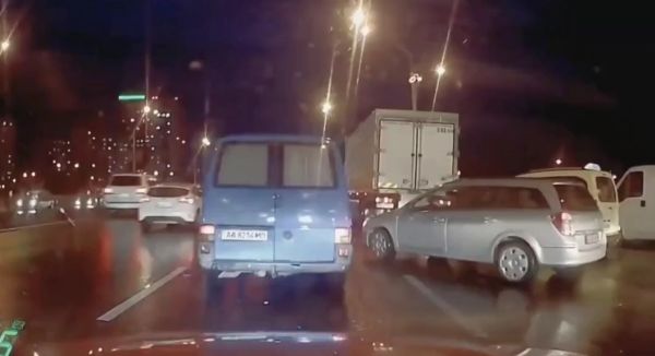 Конфликт на дороге