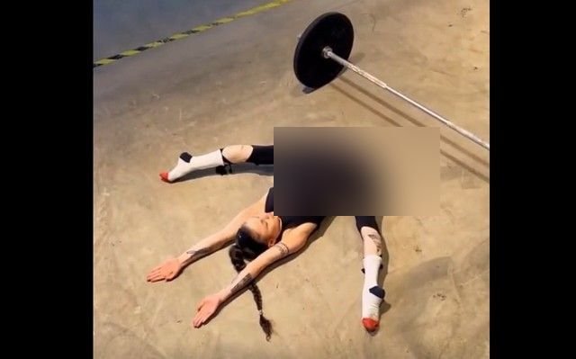 Когда пришла в зал отдохнуть, а спорт не отпускает тебя