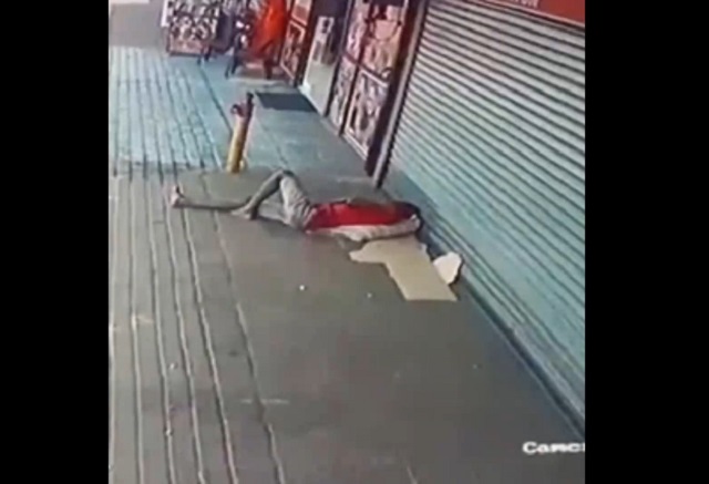 Очень вовремя проснулся