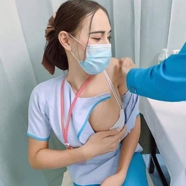 Медицинские работницы и медички