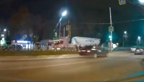 Умеют люди на ровном месте соорудить годный контент!