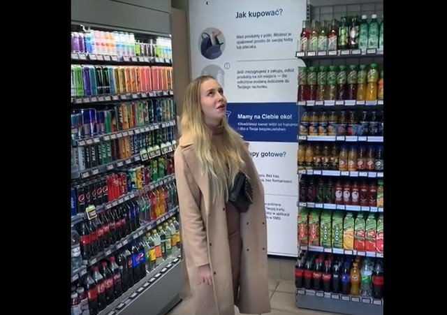 Рискнешь что-то вынести из этого магазина?