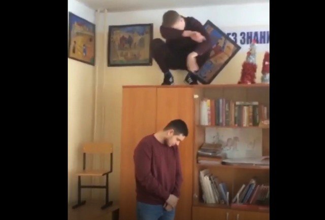 Забавный фейл от школьников