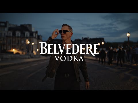 Бухающий Дэниел Крейг