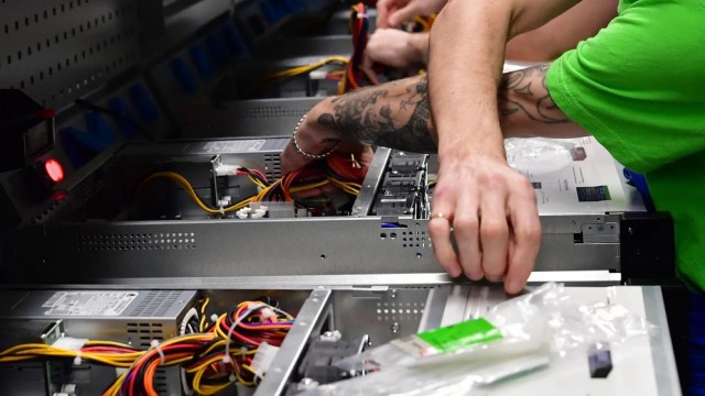 Компьютер, занимающий лидирующие позиции в рейтинге импортозамещения, оказался “зарубежным”.