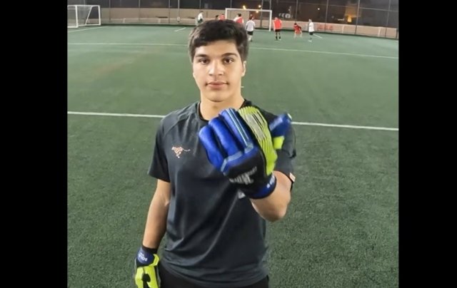 Этот вратарь точно не дырка