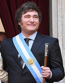 Хавьер Милей упразднил половину министерств Аргентины