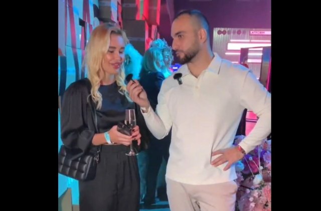 Слишком умные вопросы для современных девушек