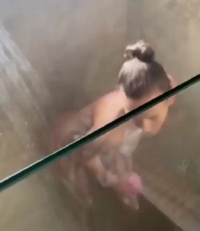 В душе