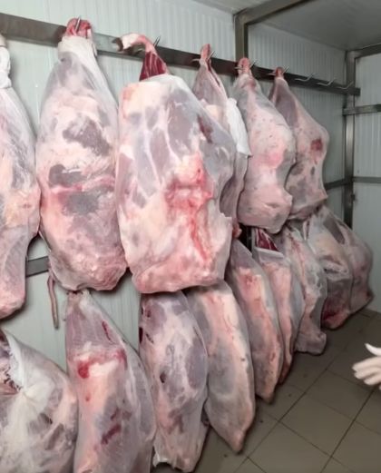 Заготовка мяса для турецкого кебаба⁠⁠