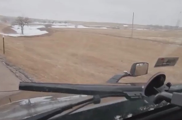 Сломанный дворник и самый нервный дальнобойщик из Польши