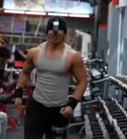 Использовал 3D камеру для записи тренировки. Вот результат⁠⁠