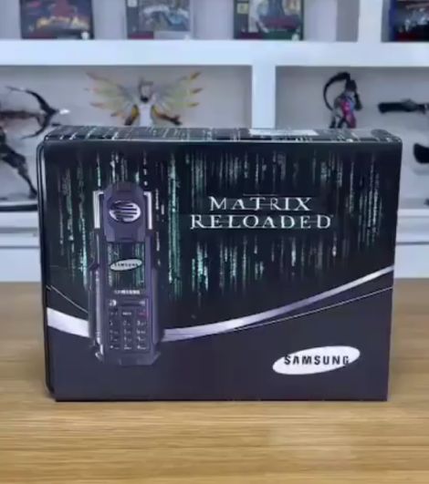 SAMSUNG SPH-N270, 2003 года выпуска