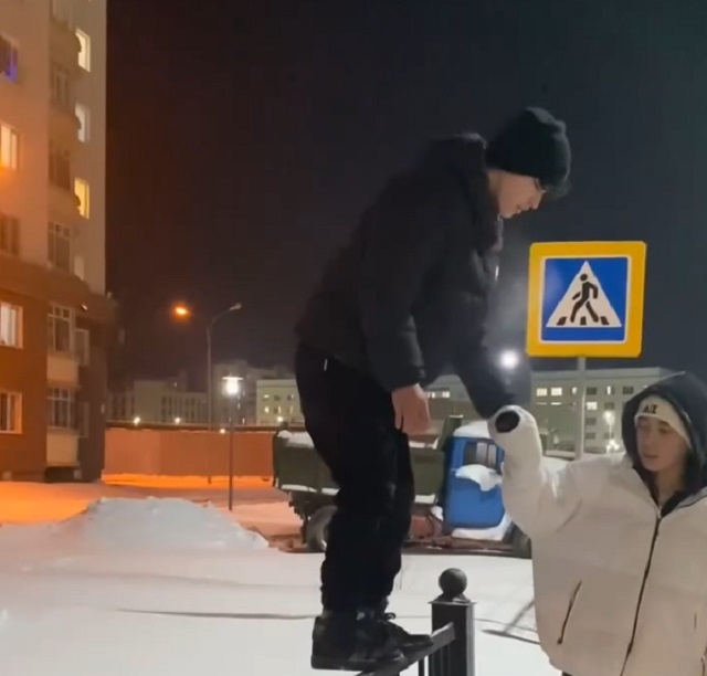 Зумер из Казахстана неудачно сделал сальто и попал в неприятности