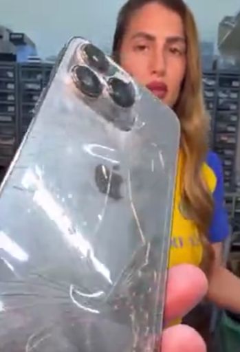 Удивительный процесс починки iPhone