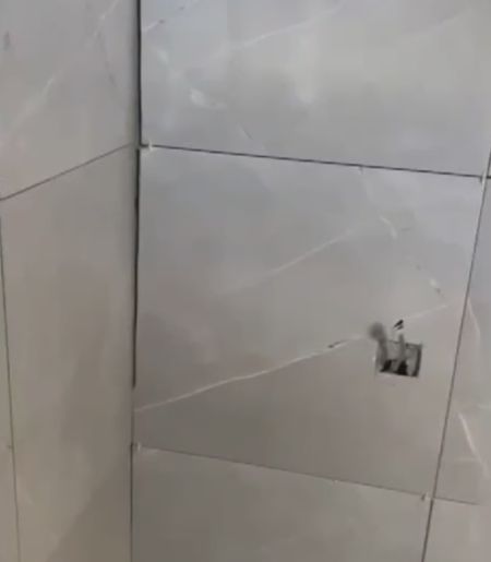 Плитка не падает, функцию выполняет