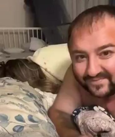 Как быстро разбудить жену?