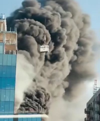 Оператору крана - почёт и уважение, за сообразительность!