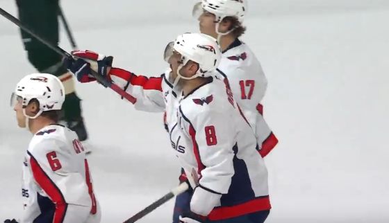 Овечкин сегодня не забил, но всё равно попал во все новостные ленты! Почему? Ответ на видео