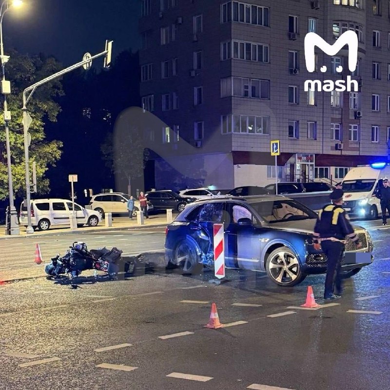 Бизнесмен на мотоцикле погиб в ДТП с Bentley в центре Москвы