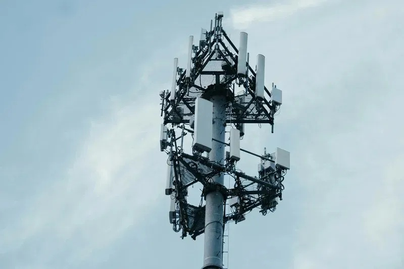 Сети 5G запущены в 35 городах России, лидирует МТС