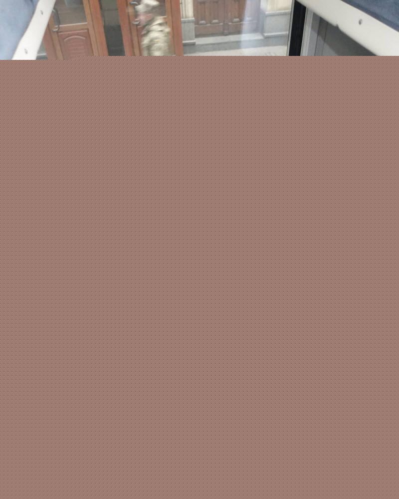 Полуголые девушки, Майдан и социальные сцены в объективе Романа Бордуна