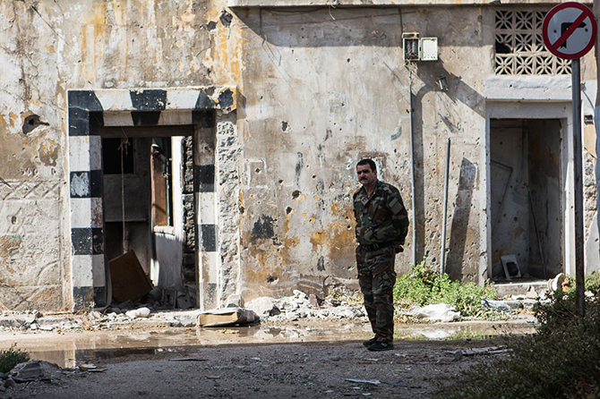 Прогулка по одному из самых разрушенных сирийских городов