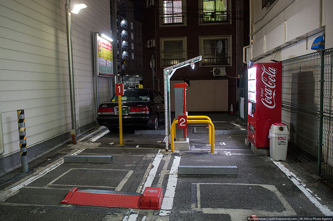 Как в Японии решили проблему с парковками Как в Японии решили проблему с парковками