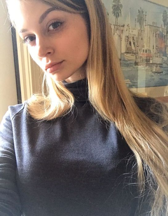 Милые девушки