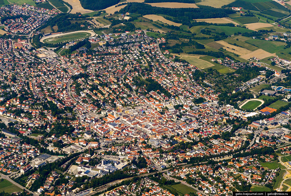 Земля из окна самолета в 2013 году Земля из окна самолета в 2013 году
