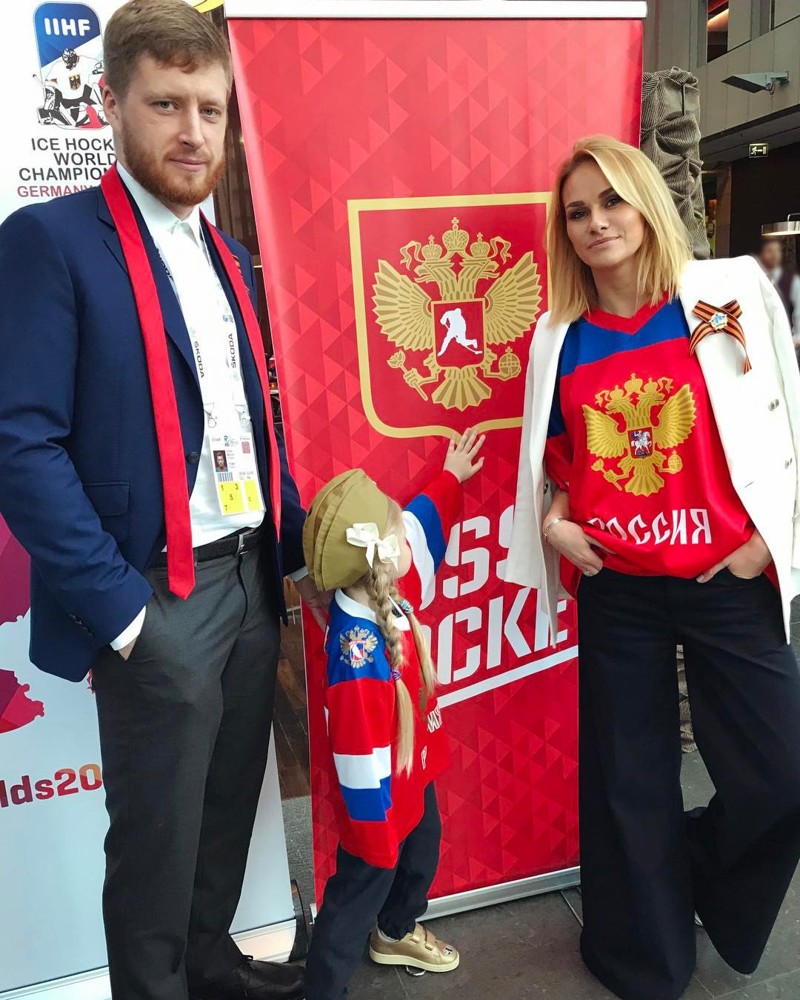 Сногсшибательные жены игроков сборной России по хоккею Сногсшибательные жены игроков сборной России по хоккею