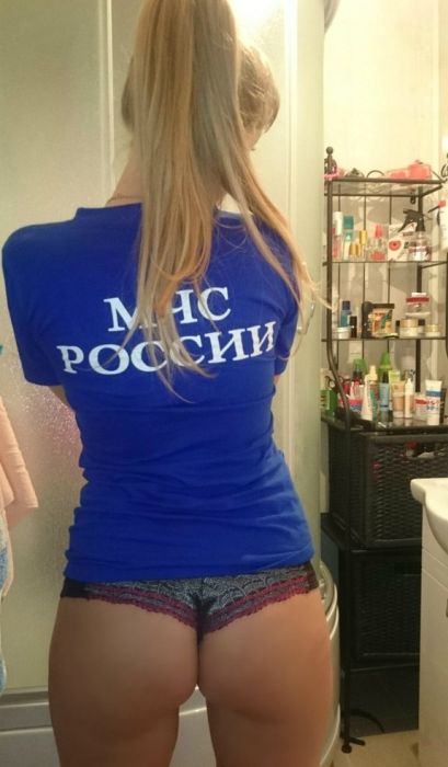 Очаровательные пользовательницы соцсетей