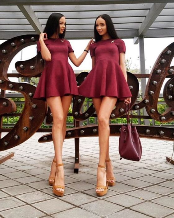 Сестры из Казани Аделина и Алена