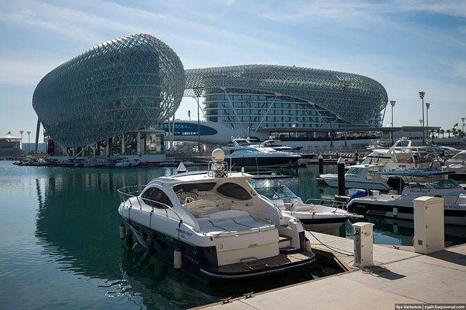 Как прошло соревнование Феррари Челлендж в Абу-Даби