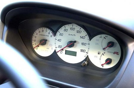 Обзор автомобиля Honda Civic, 2001