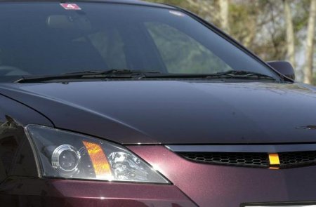 Обзор автомобиля Toyota WiLL VS, 2001