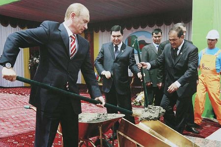 Путин на работе!