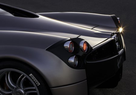  Новый суперкар Pagani Huayra